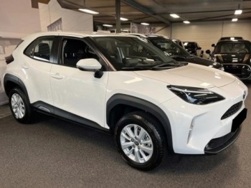 Toyota 2025 Od ręki - Comfort 1.5 Hybrid 116KM | Tempomat adaptacyjny!, zdjęcie 1