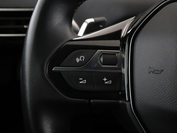 Peugeot 3008 II Crossover Facelifting  1.2 PureTech 130KM 2023 Peugeot 3008 Allure Pack Full LED PDC automat, zdjęcie 32