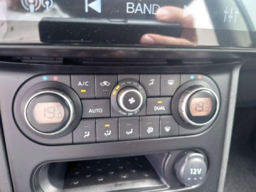 Nissan Qashqai I Crossover 2.0 140KM 2010 Nissan Qashqai Nissan Qashqai 2.0 Acenta Pack 2.0 Benzyna 140KM, zdjęcie 9