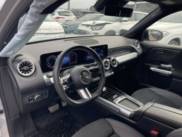 Mercedes GLB SUV 2.0 200d 150KM 2024 Mercedes GLB AMG line mHEV 4Matic Skóra Hak, zdjęcie 6