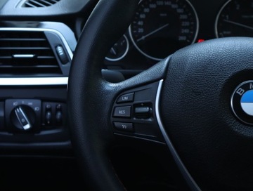 BMW Seria 3 F30-F31-F34 Touring Facelifting 2.0 318d 150KM 2015 BMW 3 318 d, Serwis ASO, Automat, Navi, Klima, zdjęcie 21