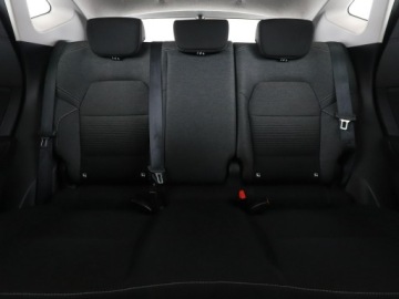 Renault Captur II Crossover 1.0 TCe 100KM 2020 Renault Captur klimatyzacja kamera i czujniki, zdjęcie 17