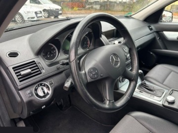 Mercedes Klasa C W204 Kombi T204 1.8 180 CGI BlueEFFICIENCY 156KM 2010 Mercedes Klasa C 180 T BlueEFFICIENCY 7G-TRONIC Avantgarde 156KM 2010r, zdjęcie 19