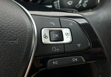 Volkswagen Passat B8 Variant 2.0 TDI SCR 240KM 2018 Volkswagen Passat R-LINE DSG Kamera 4x4 240KM Faktura Vat 23 2.0, zdjęcie 19