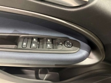 Alfa Romeo Junior 2025 ALFA ROMEO Junior Ibrida eDCT Suv 1.2 (145KM) 2025, zdjęcie 17