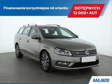 VW Passat 2.0 TDI, Salon Polska, 174 KM, DSG