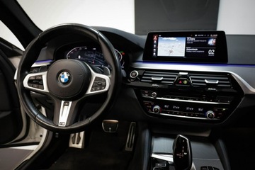 BMW Seria 5 G30-G31 Touring 520d 190KM 2019 BMW 520 190KM*xDrive*Mpakiet*Salon, zdjęcie 21