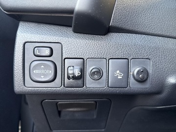Toyota Auris II Touring Sports Facelifting 1.8 Hybrid 136KM 2017 Toyota Auris Hybrid 135 Premium II (2012-) Hybrid, zdjęcie 18