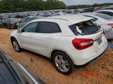 Mercedes GLA I 2018 Mercedes-Benz GLA 2018 r.,2,0L 250 4MATIC 2.0 Benzyna 221KM, zdjęcie 3