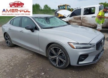 Volvo S60 III 2024 Volvo S60 B5 Core Dark Theme 2024 2.0l 2.0 Benzyna 247KM