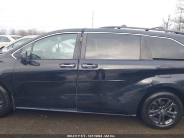 Toyota Sienna III 2024 Toyota Sienna Woodland Edition 2024 2.5l 2.5 Hybryda 189KM, zdjęcie 5