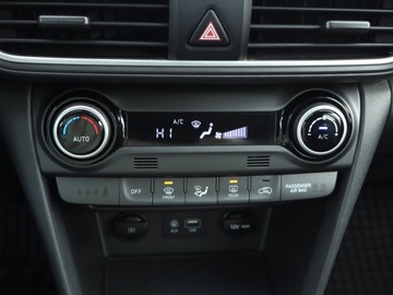 Hyundai Kona I Crossover 1.0 T-GDI 120KM 2019 Hyundai Kona 1.0 T-GDI, Salon Polska, Serwis ASO, zdjęcie 12