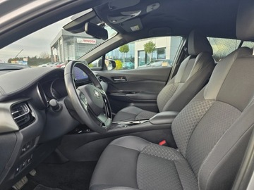 Toyota C-HR I Crossover Facelifting 2.0 Hybrid Dynamic Force 184KM 2023 Toyota C-HR 2.0 Hybrid Style Toyota C-HR 2.0 HSD,, zdjęcie 15