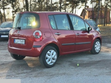 Renault Modus Hatchback 1.6 i 16V 88KM 2006 Renault Modus 1.6 16V Cite 88KM 2006r, zdjęcie 6