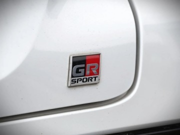 Toyota C-HR I Crossover Facelifting 2.0 Hybrid Dynamic Force 184KM 2022 Toyota C-HR Toyota C-HR 2.0 Hybrid GR Sport VAT Marza Gwarancja Salon P, zdjęcie 10