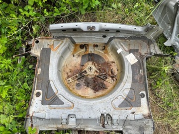 ЗАДНИЙ РЕМЕНЬ БАНИ VW GOLF V 5 LC9Z 03-08 HB