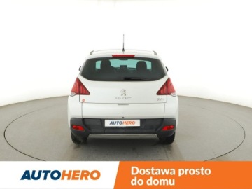 Peugeot 3008 I Crossover Facelifting 1.2 PureTech 130KM 2015 Peugeot 3008 1.2 Benzyna Allure Panorama Navi, zdjęcie 5