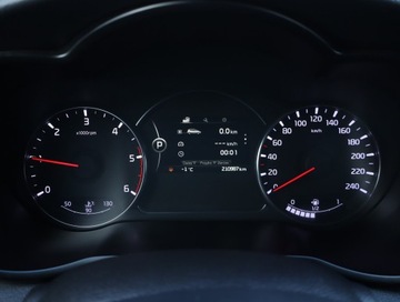 Kia Carens IV Minivan 1.7 VGT CRDi 141KM 2016 Kia Carens 1.7 CRDi, Salon Polska, Serwis ASO, zdjęcie 10