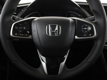 Honda Civic X Sedan 4d 1.5 VTEC Turbo 182KM 2017 Honda Civic Executive automat skóra navi kamera, zdjęcie 20