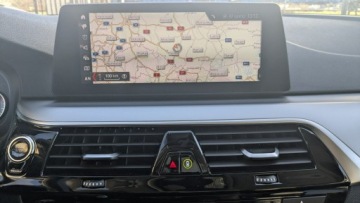 BMW Seria 5 G30-G31 Touring 520d 190KM 2018 BMW 520 190PS OPŁACONY Bezwypadkowy Automat, zdjęcie 25