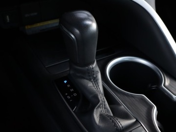 Toyota Camry IX Sedan 2.5 Hybrid Dynamic Force 218KM 2021 Toyota Camry 2.5 Hybrid, Salon Polska, zdjęcie 19