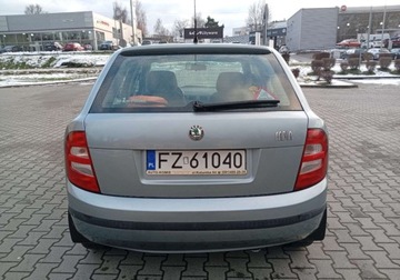 Skoda Fabia I 2004 Skoda Fabia Kupiony w Polsce - benzyna - 157.000 km 1.2 Benzyna 60KM, zdjęcie 8