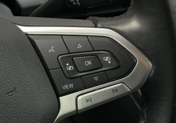 Volkswagen Golf VIII Hatchback 1.0 TSI 110KM 2021 Volkswagen Golf Basic Pakiety, ACC, Digital Cockpit, LED, Mirror Link, Sa, zdjęcie 21