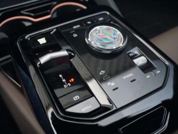 BMW Seria 5 G90-91 2026 BMW Seria 5 530e xDrive Sport Sedan 2.0 (299KM) 2026, zdjęcie 11