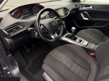 Peugeot 308 II SW 1.2 PureTech 130KM 2016 Peugeot 308 1.2 PureTech 130KM GPF Stop &amp; Start Allure Business-Paket 2016r, zdjęcie 4