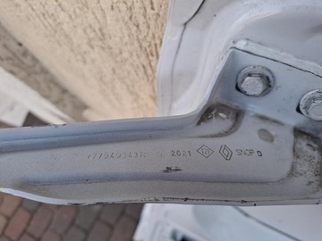 DVEŘE BOČNÍ PRAVÉ POSUVNÉ RENAULT EXPRESS II BÍLÉ