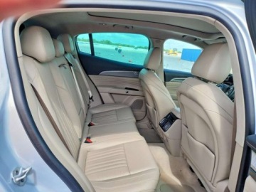 Maserati 2023 Maserati Grecale jasne wnetrze, niski przebieg, mhev 2.0 Benzyna 296KM, zdjęcie 9