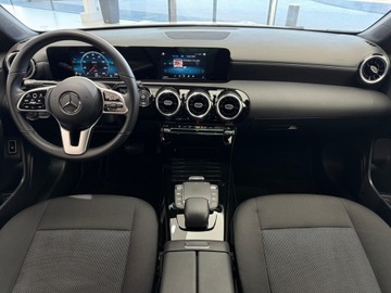 Mercedes CLA C118/X118 2022 Mercedes-Benz CLA 180 180 7G-DCT / 1 właściciel /, zdjęcie 12