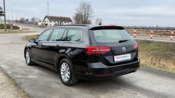 Volkswagen Passat B8 Variant 2.0 TDI BlueMotion SCR 150KM 2016 Volkswagen Passat Raty 2.0 tdi 150KM Bez adblue DSG 115tys km Duza Navi Ka, zdjęcie 23