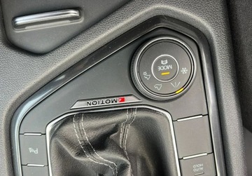 Volkswagen Tiguan Allspace SUV Facelifting 2.0 TDI SCR 200KM 2023 Volkswagen Tiguan Allspace 2.0 TDI 200 KM Allspace R-Line Radar Kamera Sen, zdjęcie 34