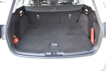 Ford Focus IV Kombi Facelifting 1.0 EcoBoost 125KM 2023 Ford Focus SalonPL 1.0 125KM Combi Titanium Climatronic Tempomat LED VAT23, zdjęcie 35