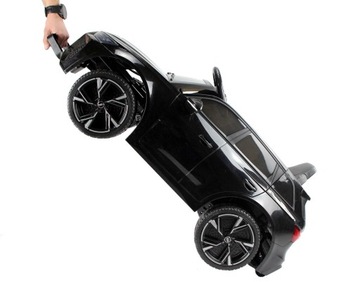 AUDI RS6, EVA, КОЖА Автомобиль с аккумулятором 90Вт 12В