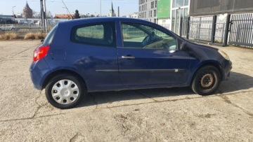 Renault Clio III Hatchback 5d 1.2 i 16V 75KM 2009 RENAULT CLIO III 1.2 16V ładny, czysty, zadbany, bezwypadkowy., zdjęcie 11