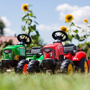 ТРАКТОР С ОТКРЫВАЮЩИМСЯ КАПОТОМ И ПРИЦЕПОМ FALK