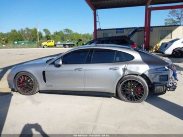 Porsche Panamera II 2021 Porsche Panamera GTS 2021 4.0l 4.0 Benzyna 473KM, zdjęcie 2