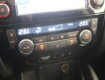 Nissan Qashqai II Crossover 1.6 dCi 130KM 2016 Nissan Qashqai 1.6 dCi, Salon Polska, Serwis ASO, zdjęcie 11