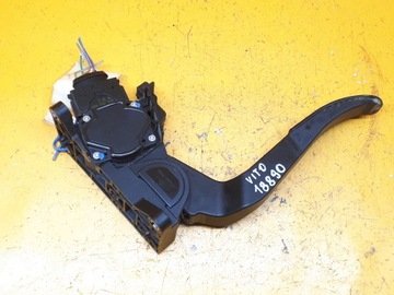 ГАЗОВЫЙ ПОТЕНЦИОМЕТР MERCEDES VITO W638 0281002335