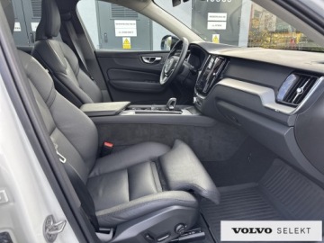 Volvo XC60 II 2024 Volvo XC 60 XC60 T6 Plug-In Hybrid AWD Plus Dark a, zdjęcie 11