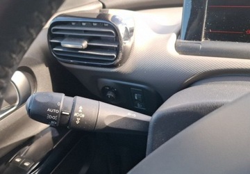 Citroen C4 Cactus Crossover Facelifting 1.2 PureTech 110KM 2018 Citroen C4 Cactus 1.2 PureTech Feel SS 1.2 Benzyna 110KM, zdjęcie 22