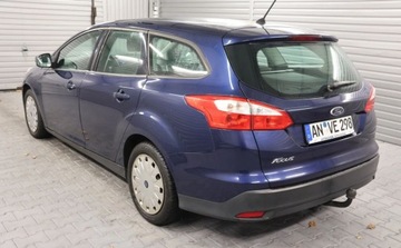 Ford Focus III Kombi 1.6 TDCi 105KM 2013 Ford Focus KLIMA, Tempomat, Centralny Zamek, El. Szyby, Zadbany 1.6 Diesel, zdjęcie 3