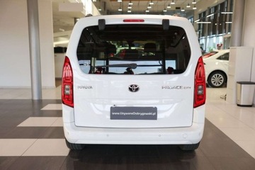 Toyota 2020 Toyota Proace City Verso City Verso 1.5 D-4D Family Aut. Oferta dealera Gw, zdjęcie 4