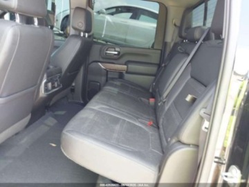  GMC Sierra 2023r., 4x4, 6.6L 6.6 Diesel 445KM, zdjęcie 9