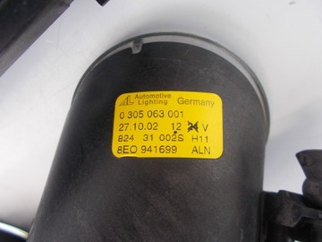 Галогенные фары Галогенные фары Решетка радиатора Audi A4 B6 8E0941700 8E0941699