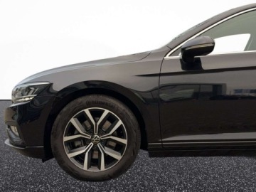 Volkswagen Passat B8 Variant Facelifting 1.5 TSI EVO 150KM 2023 Volkswagen Passat Variant 1.5 TSI Evo Business DSG FV 23 gwarancja 1.5, zdjęcie 8