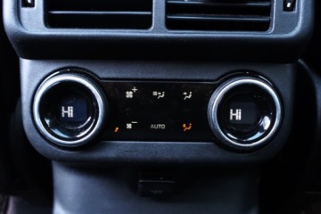 Land Rover Range Rover Velar SUV 2.0 Si4 300KM 2020 Land Rover Range Rover Velar Panorama AWD ACC HSE LED zaw. Pneumatycz, zdjęcie 31