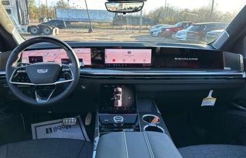 Cadillac Escalade III 2025 Cadillac Escalade V 2025 6.2l 6.2 Benzyna 682KM, zdjęcie 6